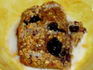 Healthy Low-Fat Baked Berry  and Fruit Oatmeal
