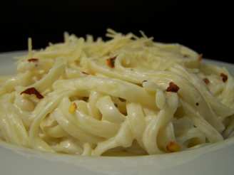 Easy Parmesan and Cream Cheese Pasta Sauce