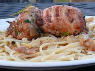 BBQ Chicken Thigh Roll in White Wine Pasta Sauce (Chicken Bragjo