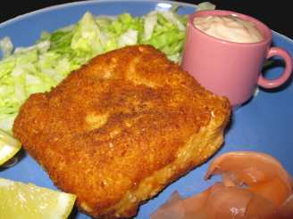 Fried Salmon With Scallion Mayonnaise and Lettuce