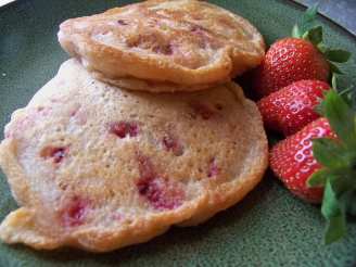 Healthy, Vegan and Terrific Strawberry Pancakes