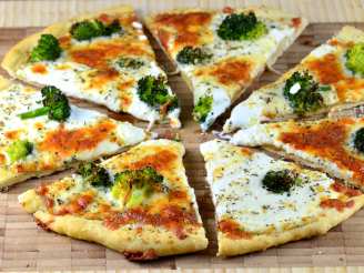 Four Cheese White Broccoli Pizza (Easy)