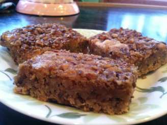 Macadamia Nut Blondies With Caramel-Maple Topping
