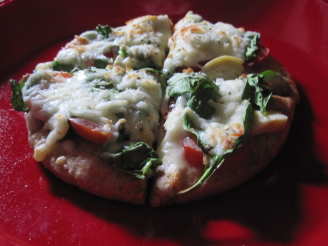 Super Healthy Veggie Pita Pizza