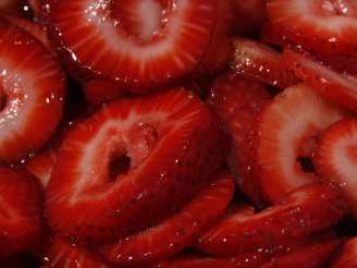 Portuguese Strawberries in Port (Morangos Em Porto