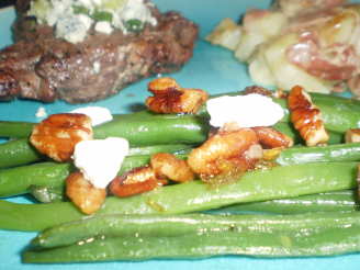 Haricots Verts With Toasted Walnuts and Chevre
