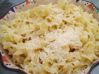 Butter and Cheese Noodles(Makaronia)