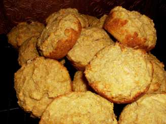 Yellow Squash Cornbread Muffins