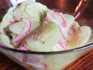 Super Easy: Cucumber Salad
