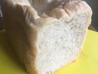 Fluffy White Bread (Bread Machine)