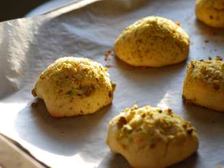 Persian Rice Cookies (Naan Berenji)