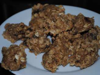 Low-Fat Oatmeal Apricot Cookies