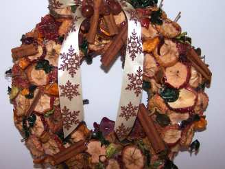Cinnamon Apple Wreath