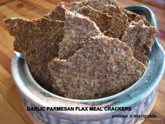 Low Carb - Garlic Parmesan Flax Seed Crackers