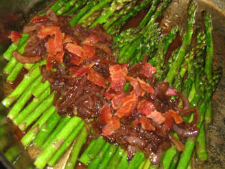 Pan Roasted Asparagus With Red Onion and Bacon