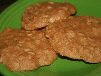Peanutty Oatmeal Cookies