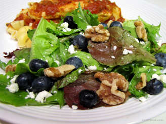 Simple Greens and Fruit Salad With Gorgonzola Cheese