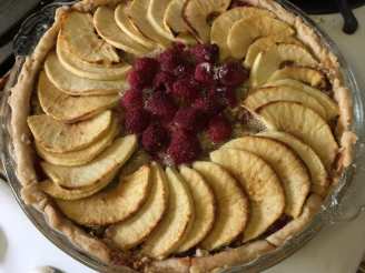 Apple-Rasberry Pie Almondine
