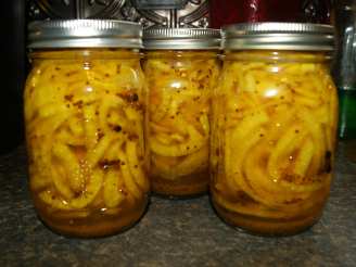 Golden Crunchy Pickled Onions