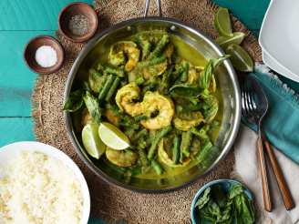 Shrimp and Coconut Curry With Green Beans