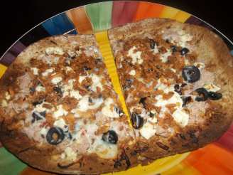 Tuna/Feta/Black Olive Pizza