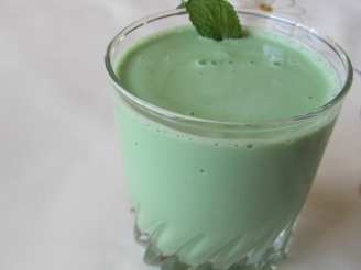 Zen Green Tea Shake With Mint and St-Germain Liqueur