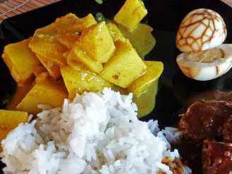 Pineapple or Apple Coconut Curry