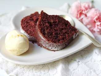 Red Velvet Pecan Praline Pound Cake