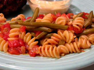 Skillet Green Beans and Noodles