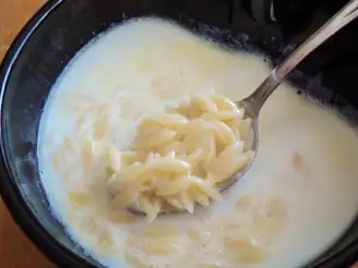 Estonian Milk Soup With Pasta Shapes (Makaroni-Piimasupp)