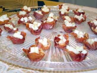 Prosciutto Cups With Apples and Lemon