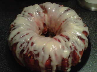 Sticky Bun Breakfast Ring With Cream Cheese Icing