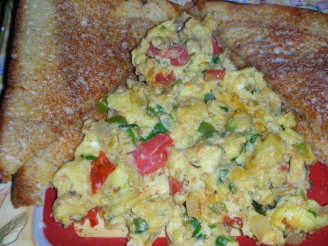 Indian Scrambled Eggs With Onion and Tomatoes (Khichri Unda)