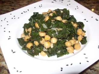 Indian-Spiced Kale & Chickpeas