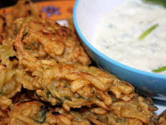 Onion Bhaji (Indian Onion Fritters)