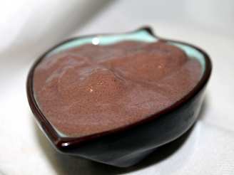 Simple Chocolate Chia Pudding (Vegan)