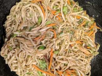 Chinese Takeout Lo Mein (Vegan)