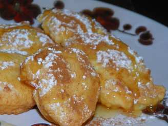 Petoules (Pan-Fried Honey Pancake)
