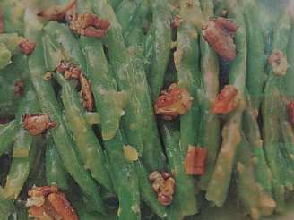 Green Beans With Orange Essence and Toasted Pecans