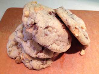 Chocolate Chip and Cashew Gourmet Cookies