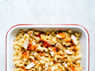 Quick and Easy Buffalo Chicken Mac & Cheese