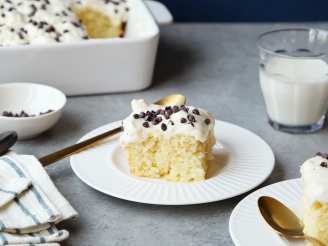 Cannoli Sheetcake