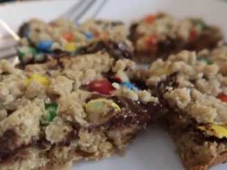 Peanut Butter Oat Bars With M&M’s.