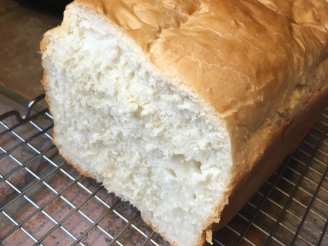 Amish Style White Loaf Bread (Bread Machine)
