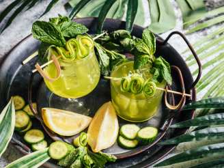 Cucumber & Mint Lemonade Infusion
