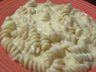 Creamy Stove Top Macaroni and Cheese