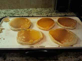 Golden, Extra Fluffy Pancakes