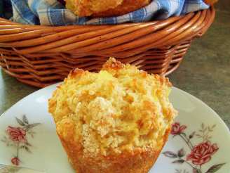 Pineapple Cream Muffins