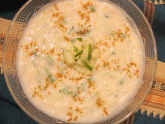 Yogurt with Cucumber and Mint (Kheere Ka Raita)