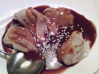 Hunan Dumplings with Peanut Butter Sauce